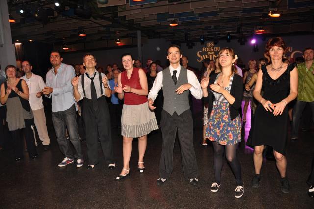 min 2010 11 13 fous swing 103